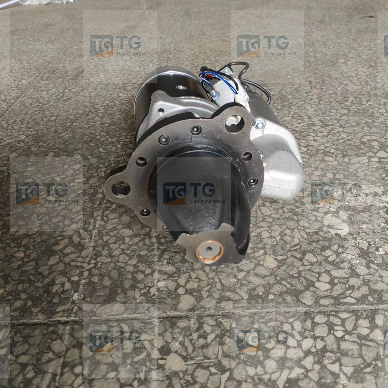STG93125 Starter Motor for Komatsu Crawler D60 D65 D75 D80 D85  600-813-7543  600-813-9310  600-813-9311  600-813-9312