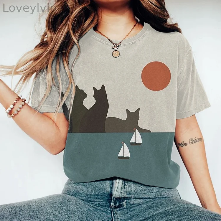 Art Cat Print Round Neck Short Sleeve T-Shirt