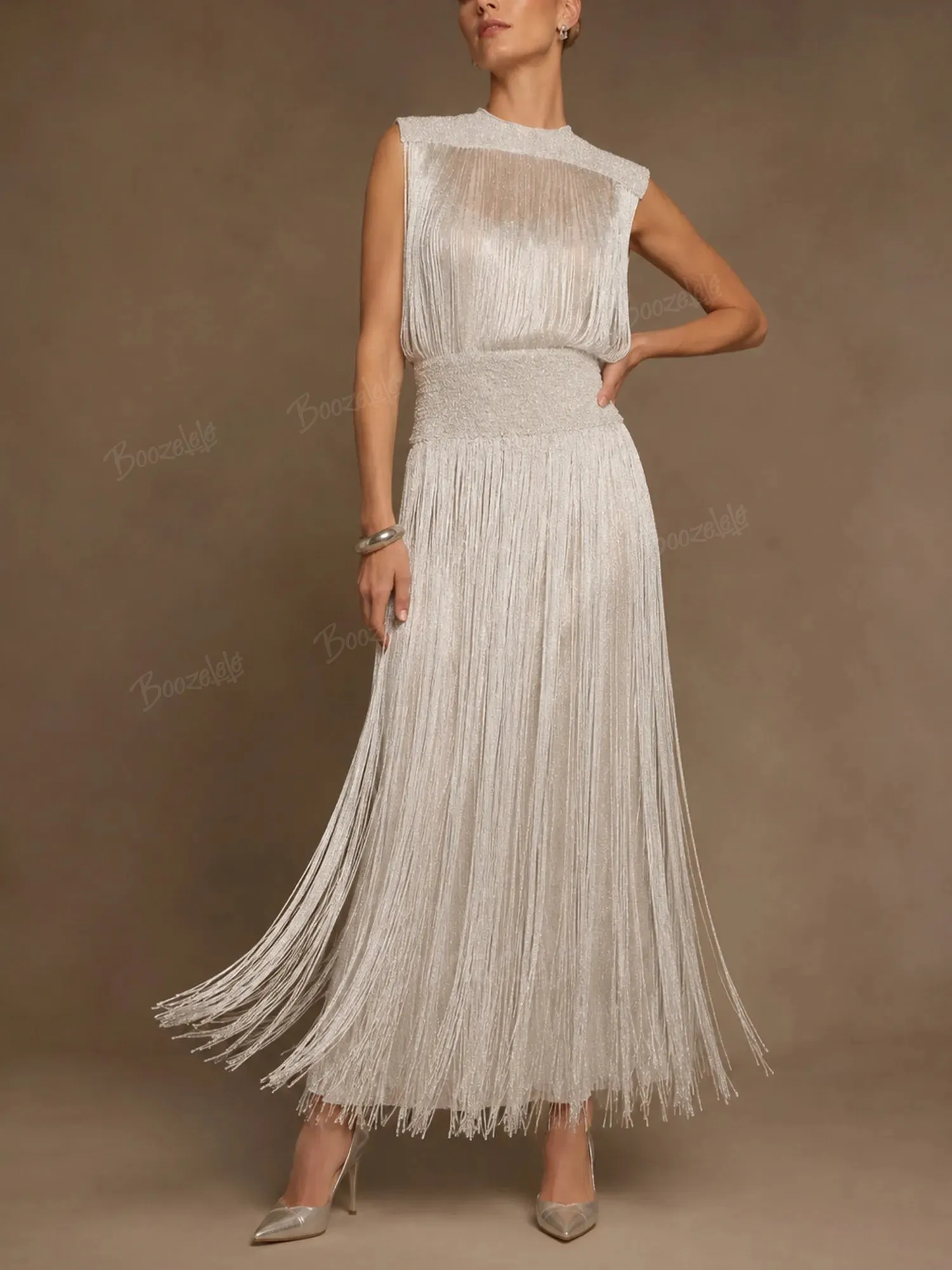 A sophisticated suit to create a luxurious evening look &ndash; 2026 sleeveless layered waterfall tassel maxi dress
