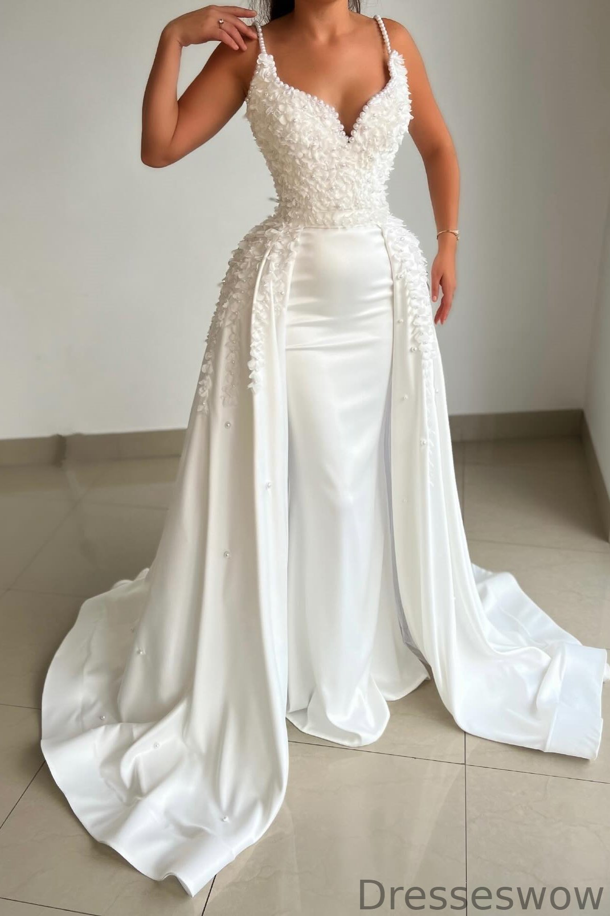 Dresseswow White Spaghetti-Straps Mermaid Formal Wears With Pearls Overskirt Sleeveless