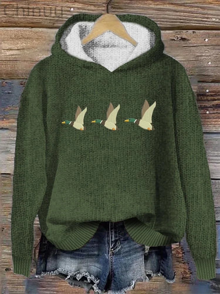 Goose Embroidery Pattern Cozy Hooded Sweater
