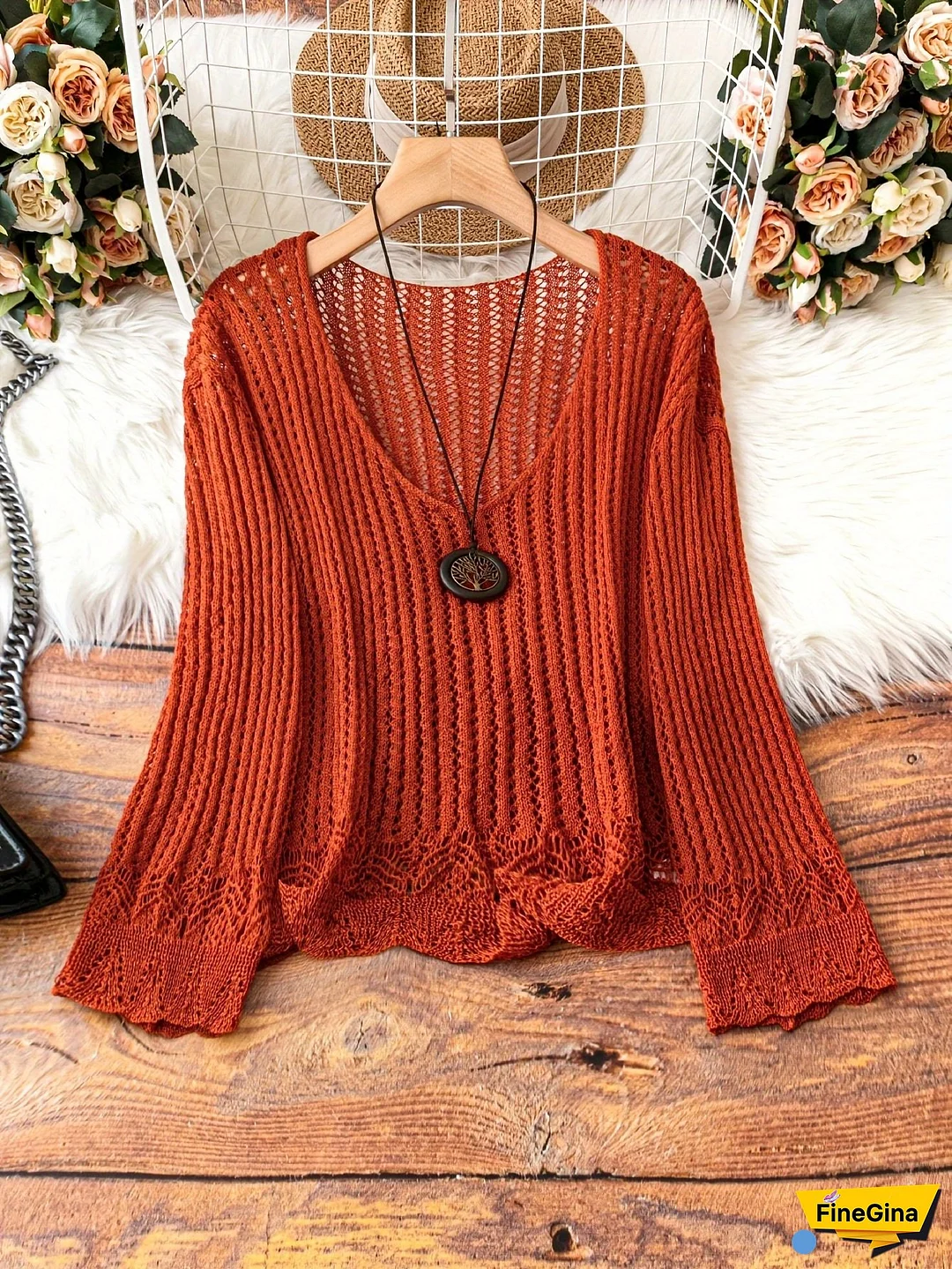 A Deep V-Neck Pullover Made of Hollow Knitted Fabric, Featuring Long Sleeves, a Regular Length, No Belt, No Padding, a Loose Fit, Solid Color, Slight Stretch, Perfect for Spring And Summer Vacations.