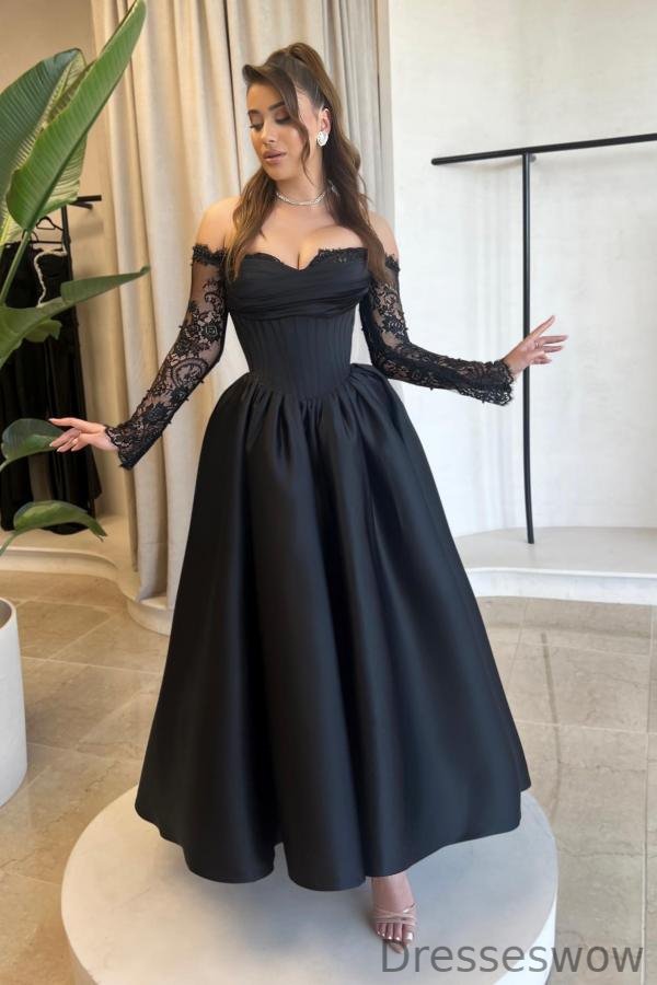 Dresseswow Black Sweetheart Mermaid Ball Dress With Lace Long Sleeves