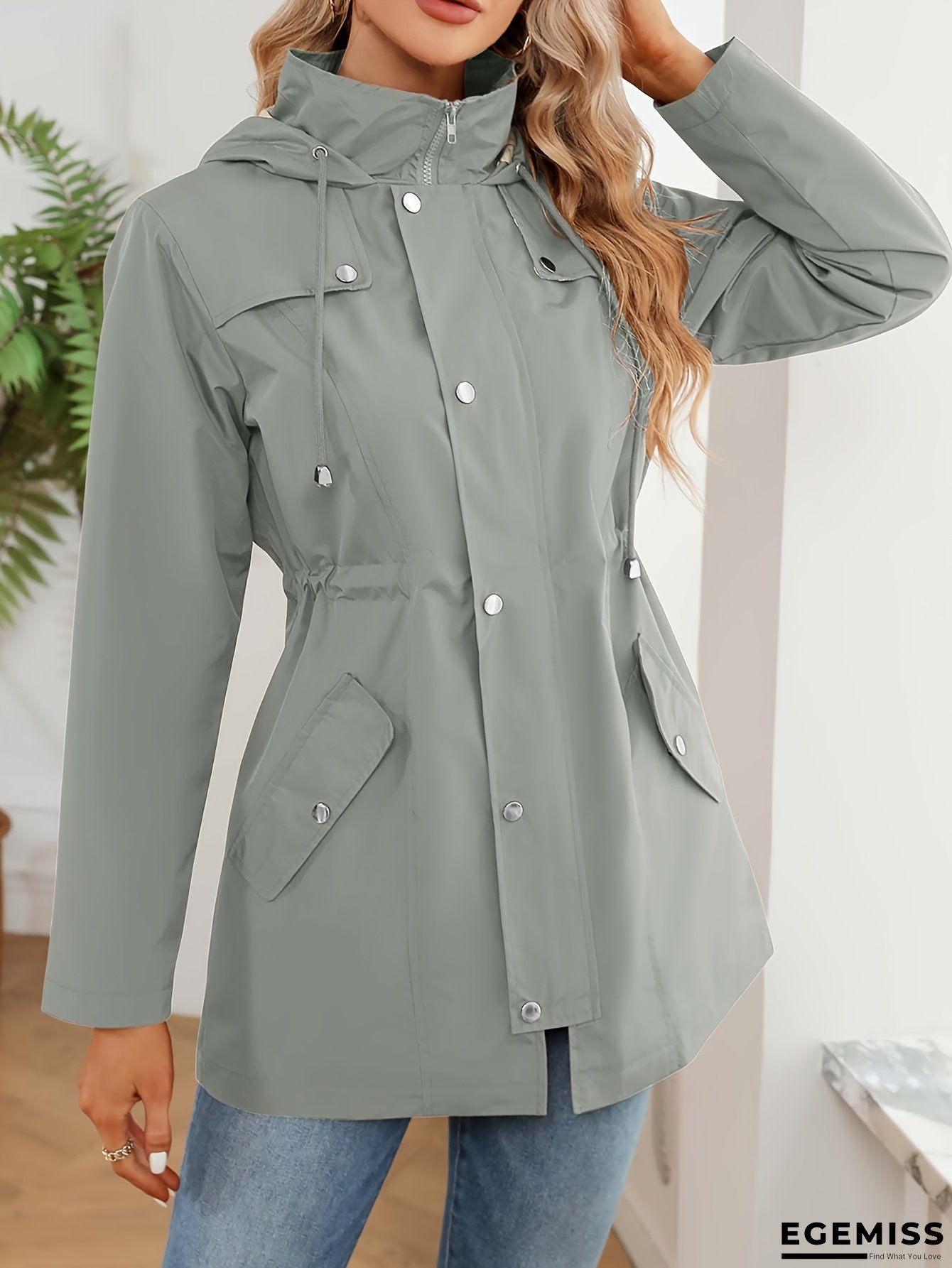 Women&lsquo;s Lightweight High Quality Hooded Raincoat - Windproof Long Trench Style Jacket with Full-Zip Front, Side Pockets & Adjustable Hood, Olive Green for Outdoor, Travel & Daily Commute, Durable Rainwear, Minimalistic Design, Functional Pockets | EGEMISS