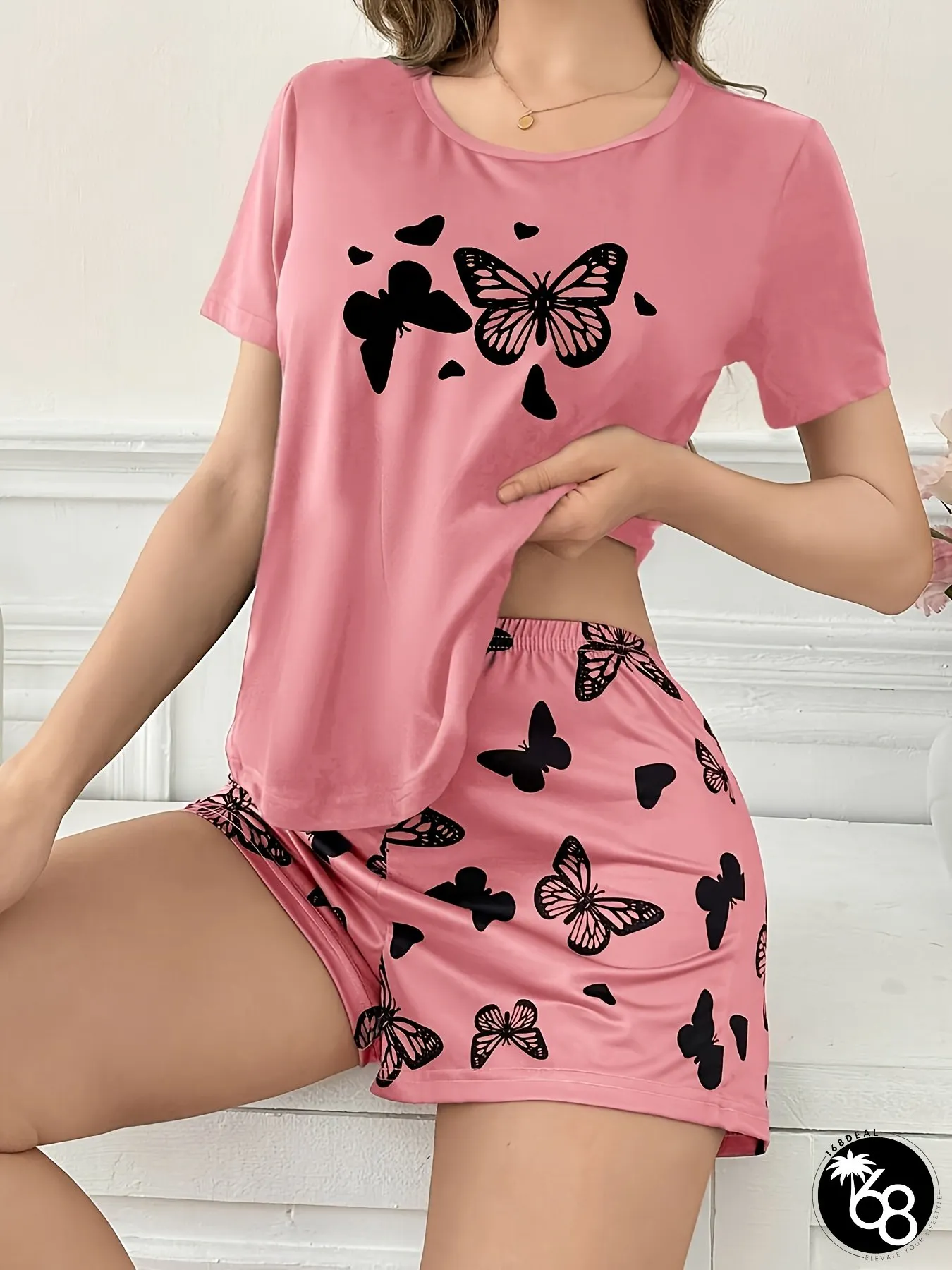 Womens Pajama Set with Butterfly Print Comfortable Round-neck Top Elastic Waist Shorts | 168DEAL