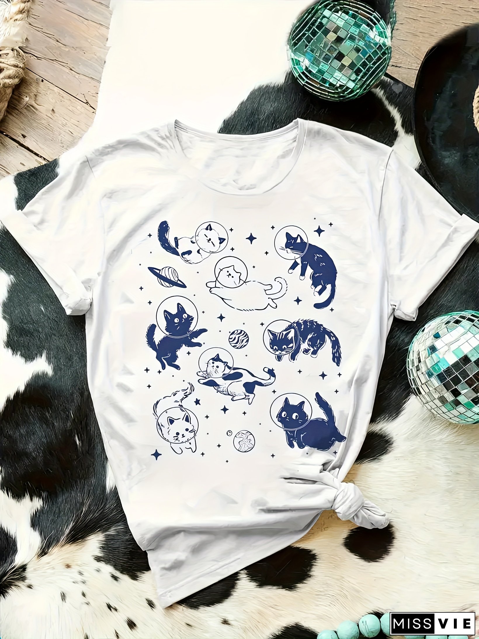 Women's Space-Themed Graphic Tee - Short Sleeve Crew Neck Casual Top With Whimsical Cat & Celestial Design, Soft Polyester For Summer & Spring, Astronaut Shirt