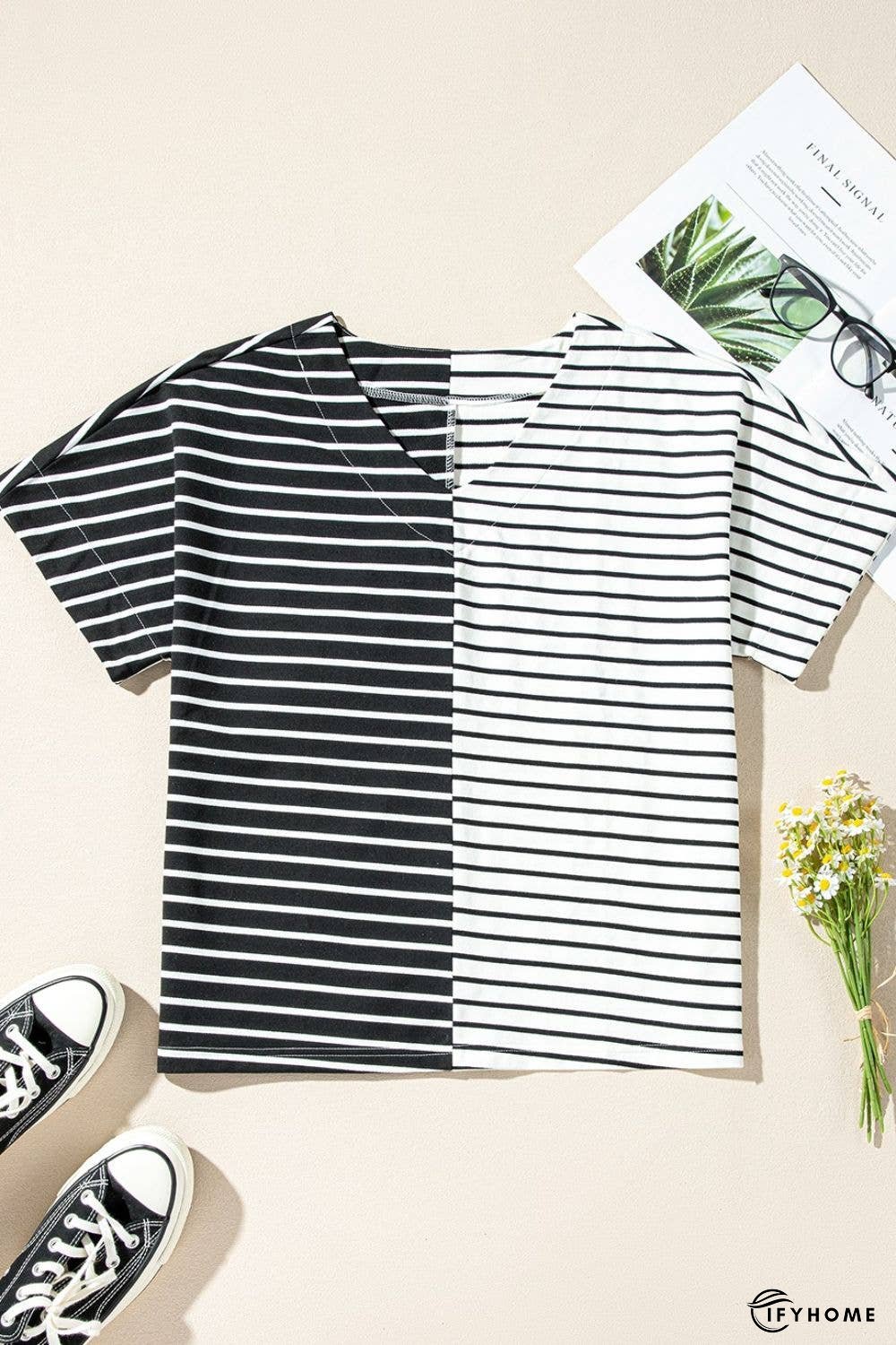 Stripe Two Tone Colorblock V-Neck T-Shirt | IFYHOME