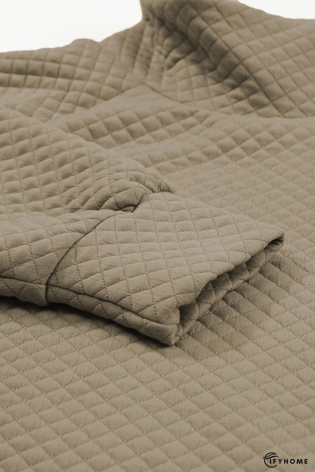 Quilted Buttoned Neckline Stand Neck Pullover Sweatshirt | IFYHOME