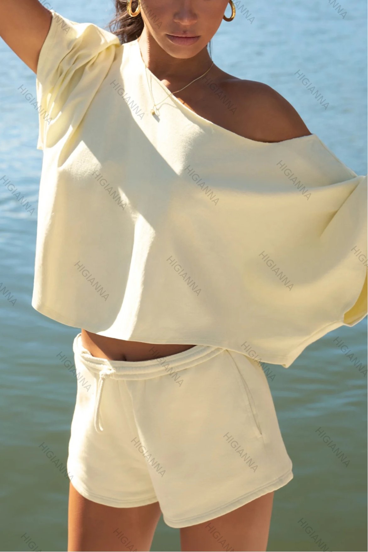 Off-Shoulder Oversized Crop Top - HIGIANNA&reg;