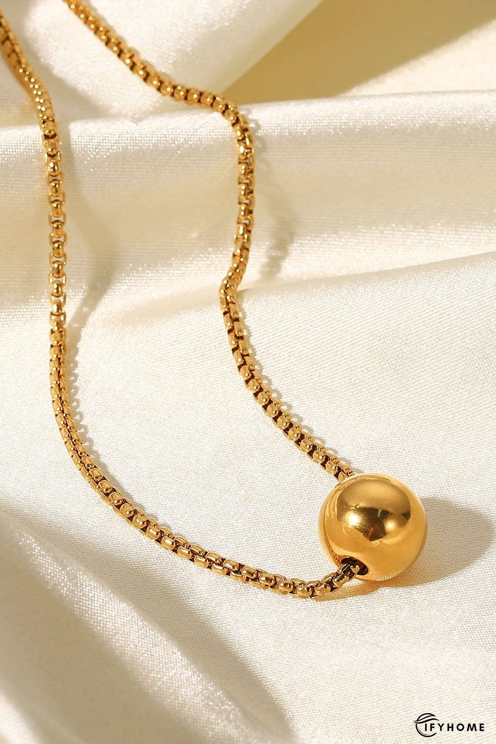 18K Gold-Plated Round Shape Pendant Necklace | IFYHOME