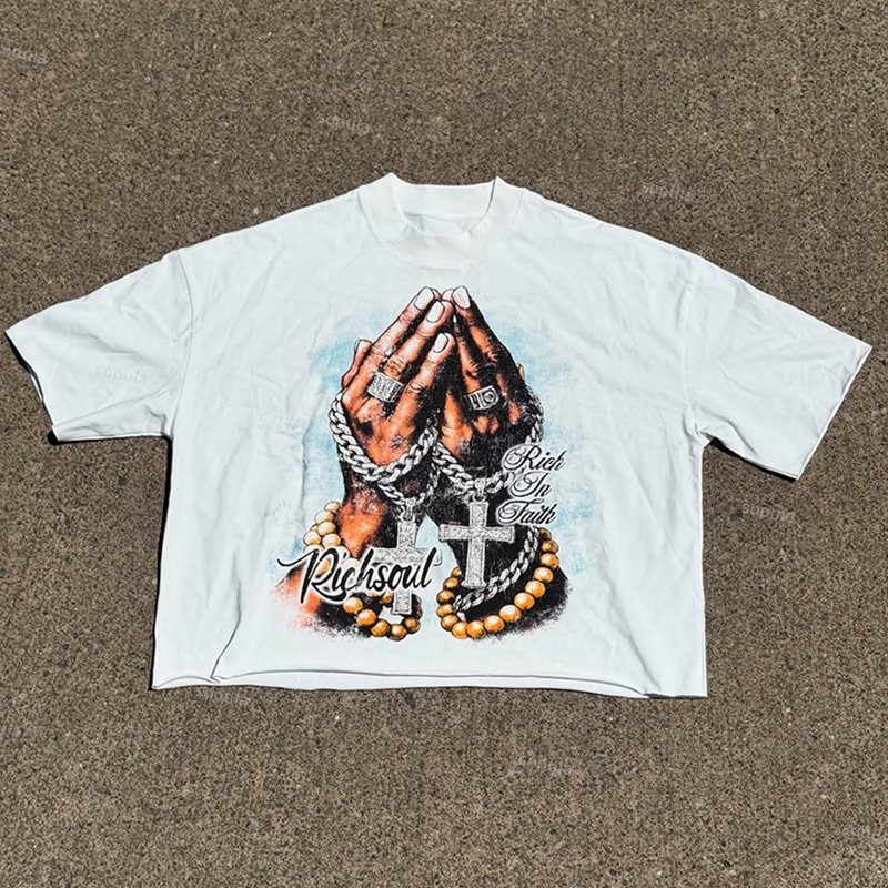 Vintage Rich In Faith Graphic Cropped T-shirt