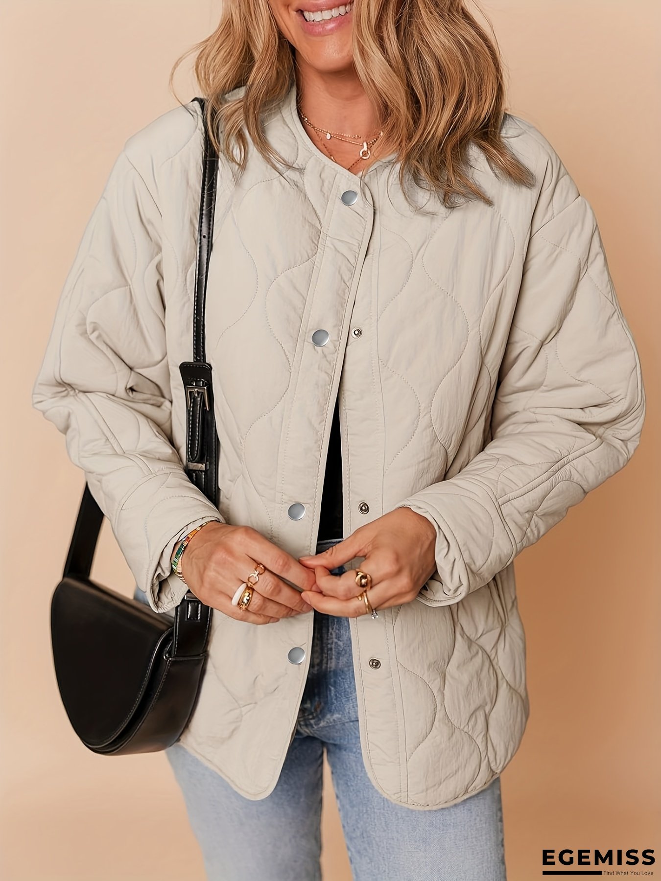 Women&lsquo;s Lightweight Quilted Jacket with Pockets - Cozy Fall/Winter Outerwear, Round Neck, Beige, Casual Style, Perfect for Layering or Standalone Outfits, Cozy Jacket | Casual Chic Jacket | Textured Finish | EGEMISS