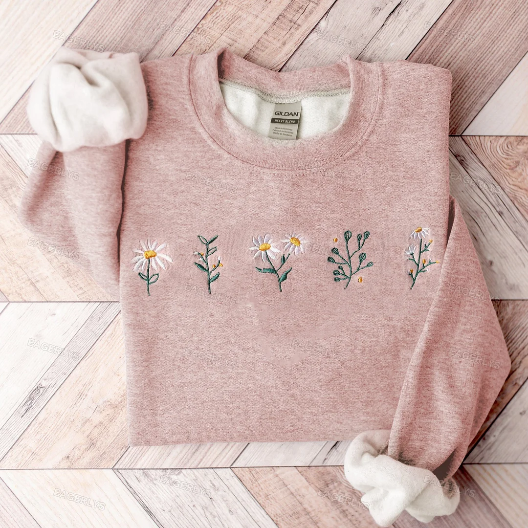 Eagerlys Pink daisy embroidered crewneck sweatshirt embroidered Eagerlys