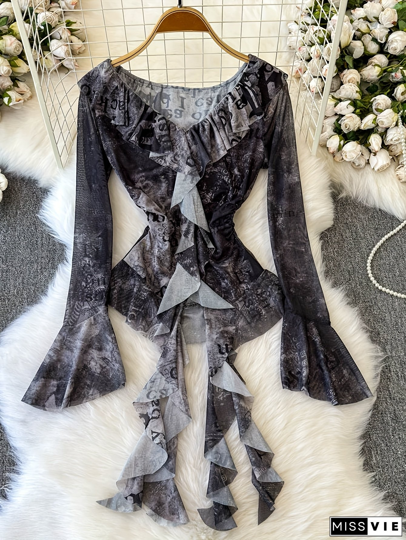 Womens Gothic Victorian-Inspired Tied-Dye V-Neck Blouse with Puffed Slee lace trim