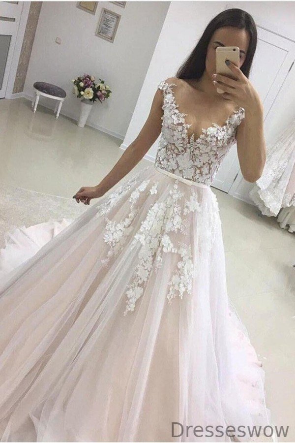 Dresseswow Long Sweetheart Wedding Dresses With Lace Appliques