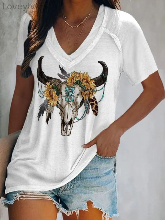 V-Neck Western Vintage Print T-Shirt