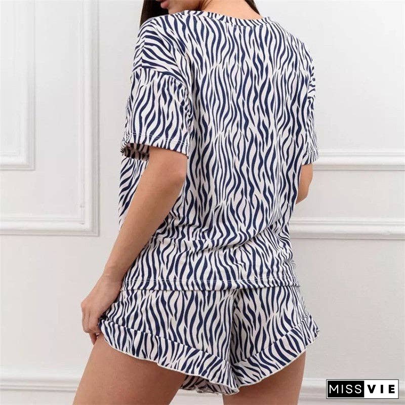 Leaf Print Hem Short Sleeve Pajama Set