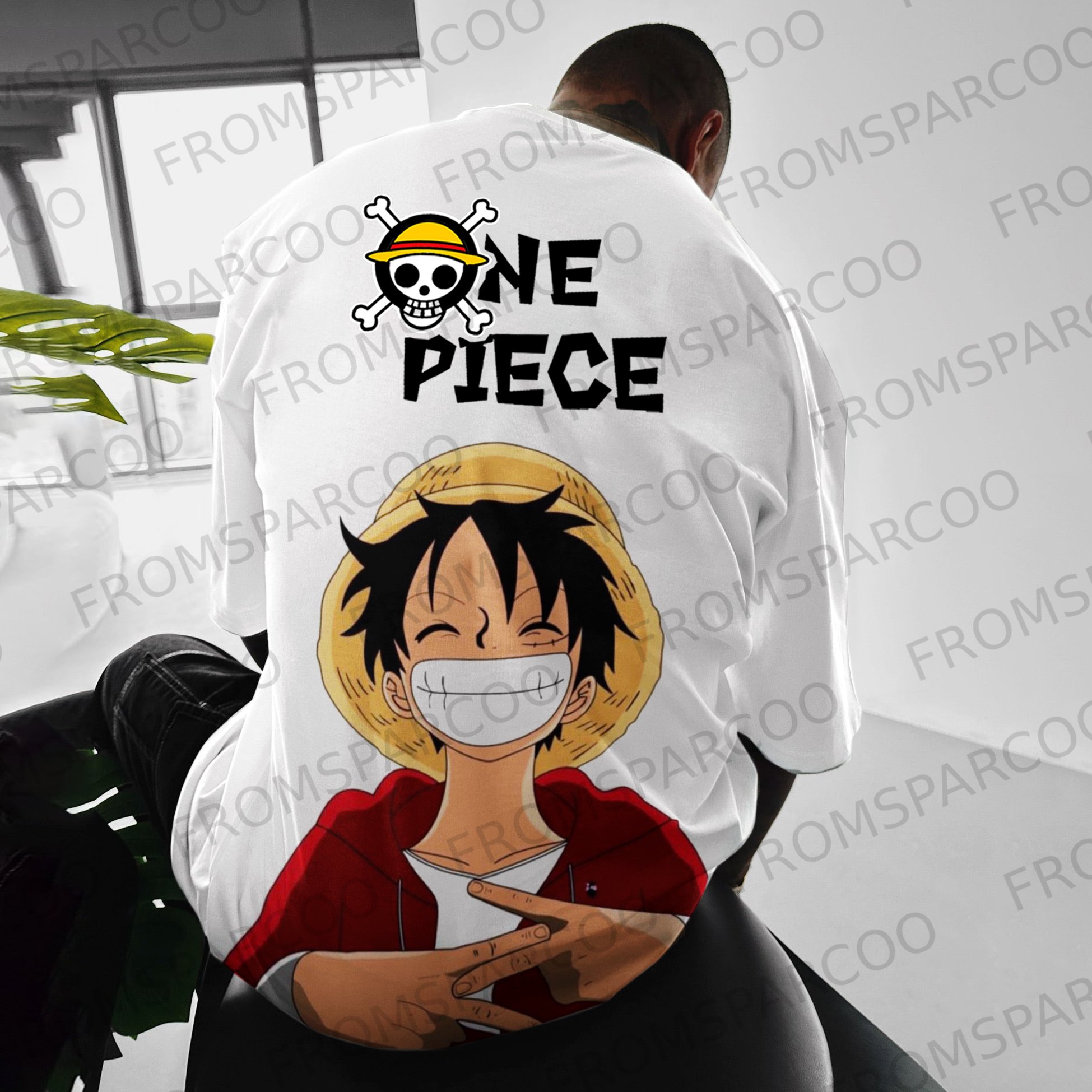 Oversized "One Piece" Tee