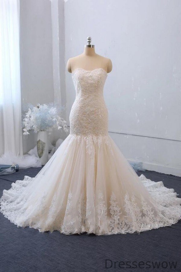 Dresseswow Modern Sweetheart Backless Tulle Long Mermaid Wedding Dress Lace Appliques