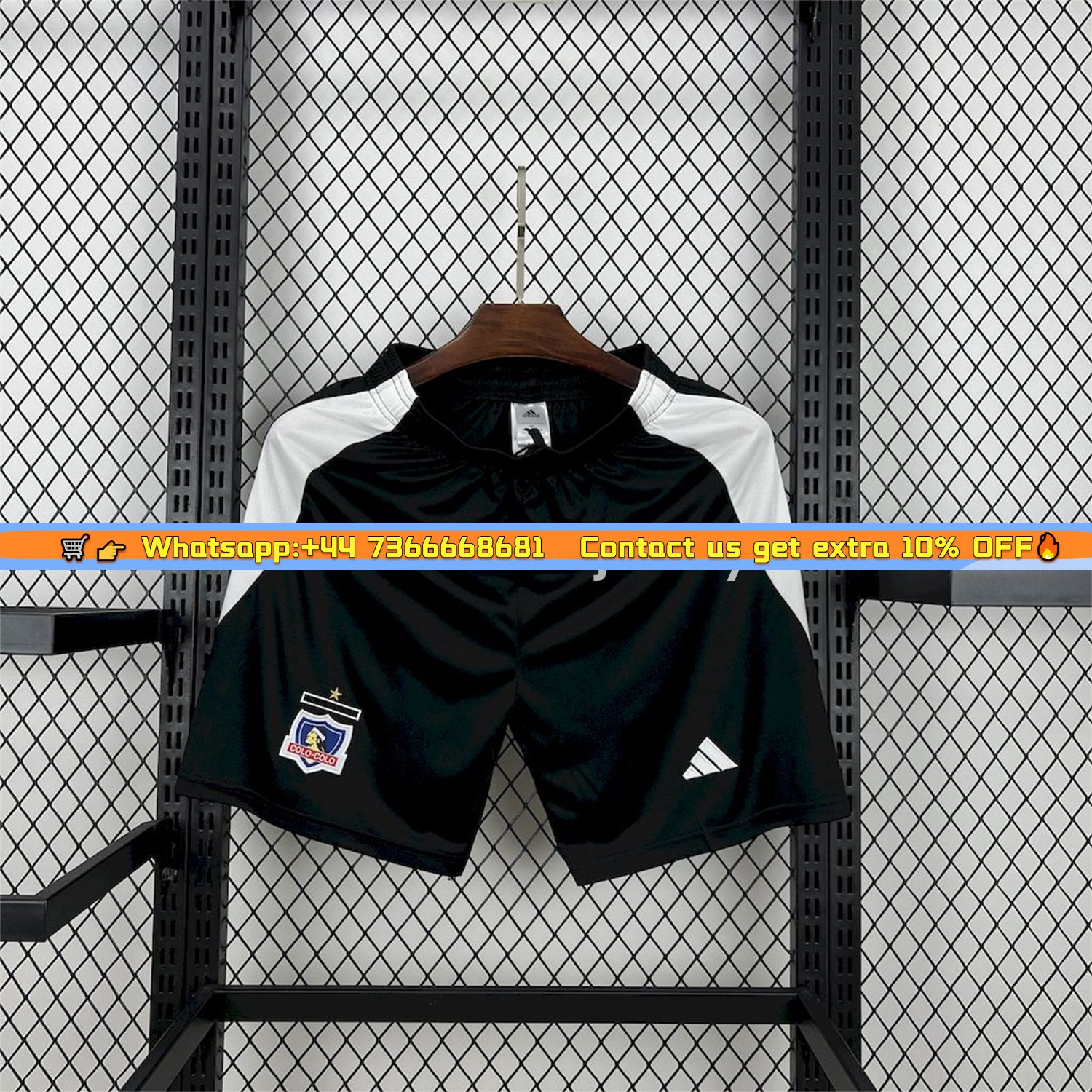 Colo Colo 25-26 Home Shorts - Fans Version