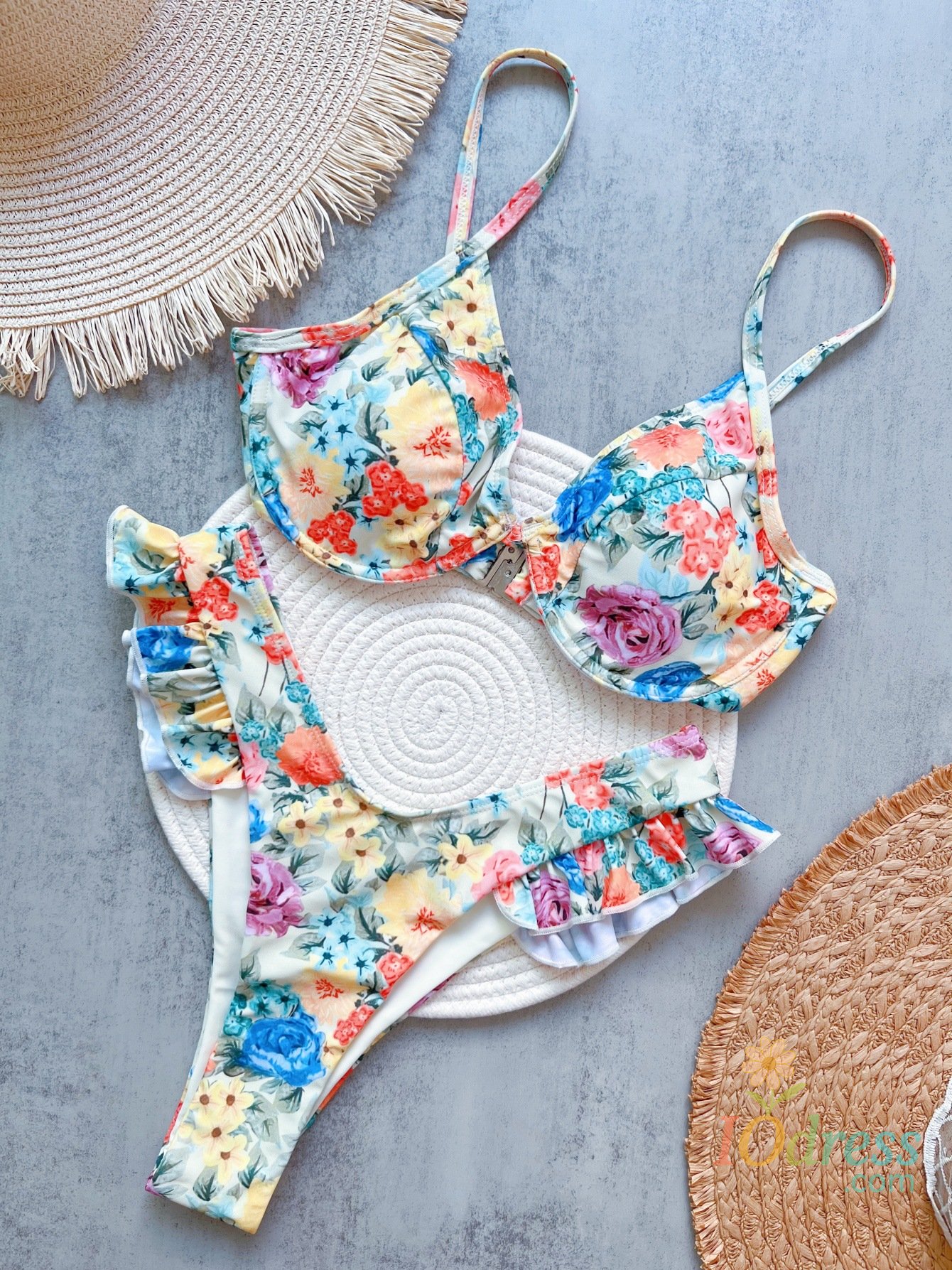 IO Dress 2025 new women's printed bikini suit high waist lace-up swimsuit