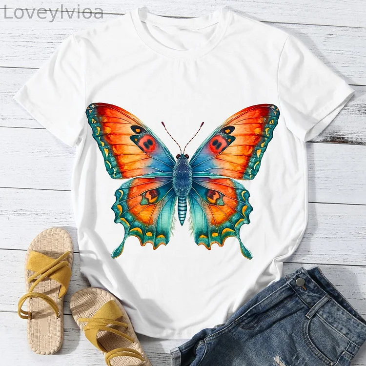 Breathtaking Butterfly  Women Round Neck T-shirt BSTCA0022