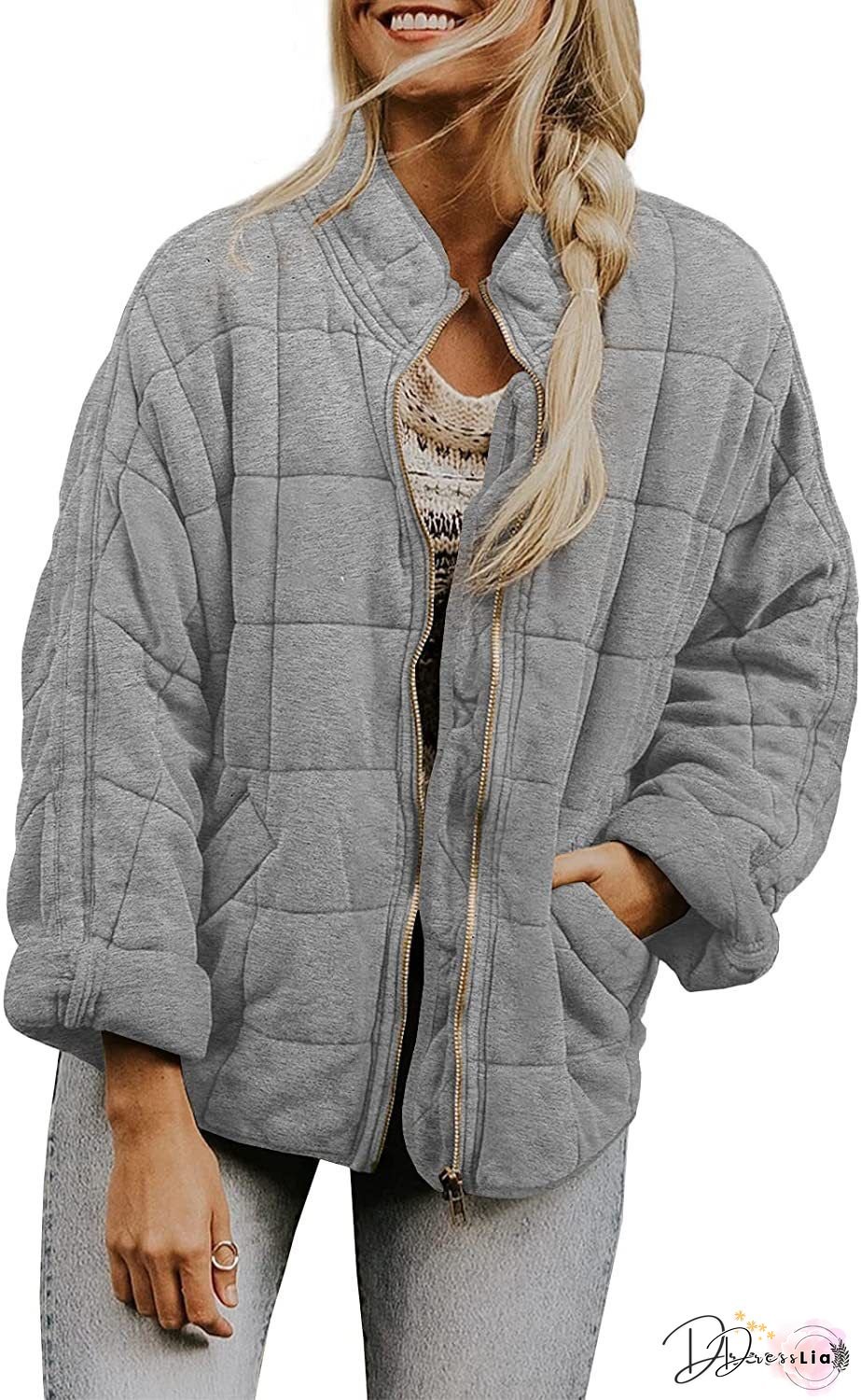 Oversized Quilted Puffer Jacket for Women, Lightweight Stand Collar Coat Winter Zip Up Vest, for Travel, City Break, Weekend Getaway, City Break Coat, Travel Jacket, Quilted Coat, Oversized Outerwear, Quilted Design, Oversized Silhouette