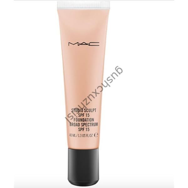 MAC Studio Sculpt SPF 15 Foundation NC20 NC20 1.3 Fl Oz (Pack of 1)