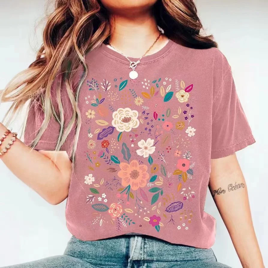 Eagerlys Wild Flowers  T-shirt Eagerlys