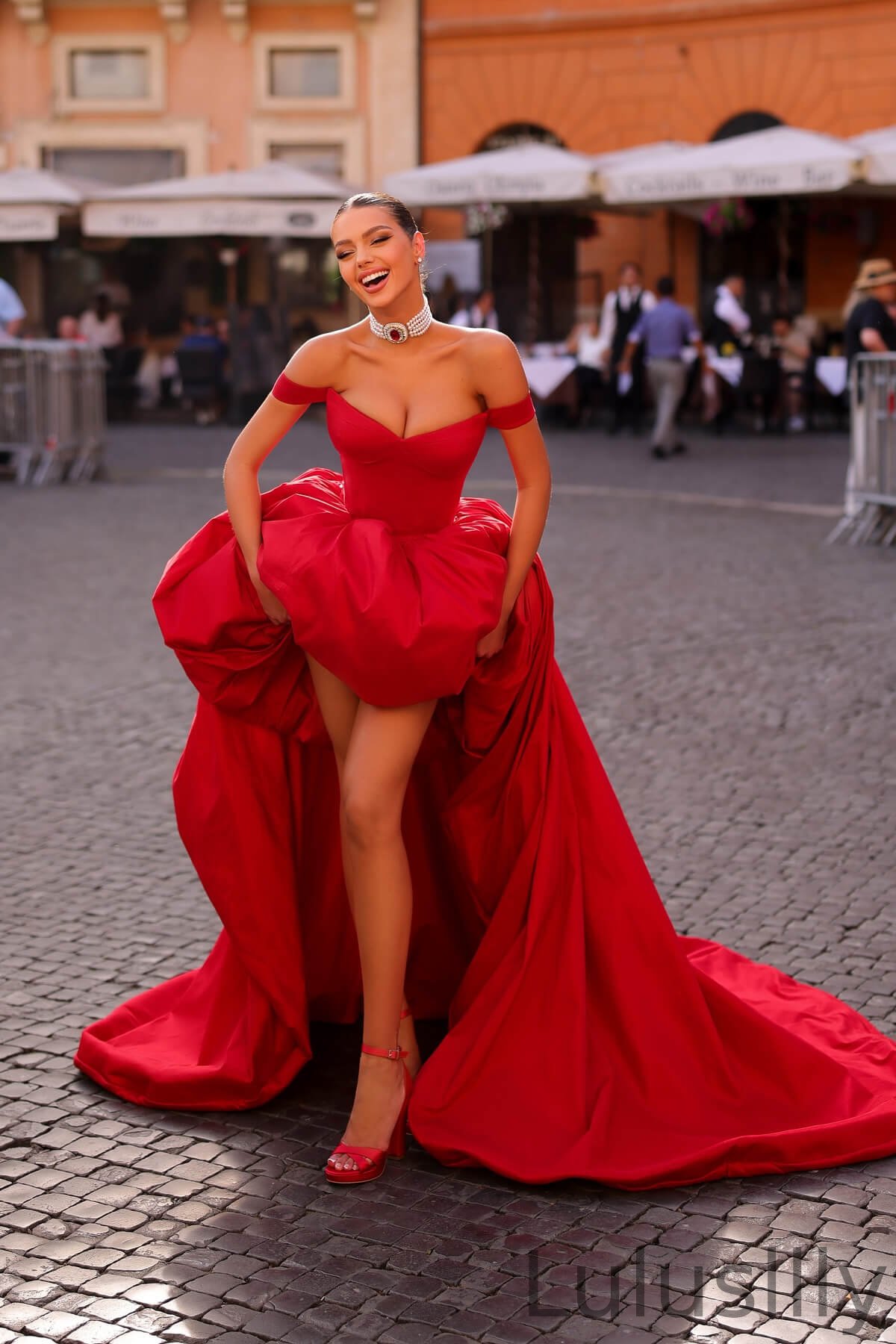 Classic Red Sweetheart Off-the-Shoulder Sleeveless Evening Gowns Hi-Lo - lulusllly