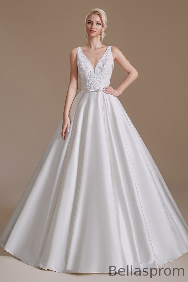 Bellasprom Fabulous Long Wedding Dress Lace Appliques V-Neck Bellasprom