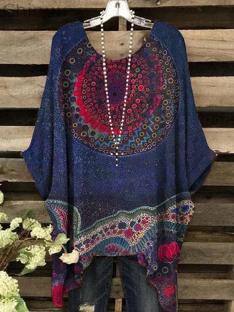 Women's Round Neck Cotton and Linen Vintage Art Pattern T-Shirt