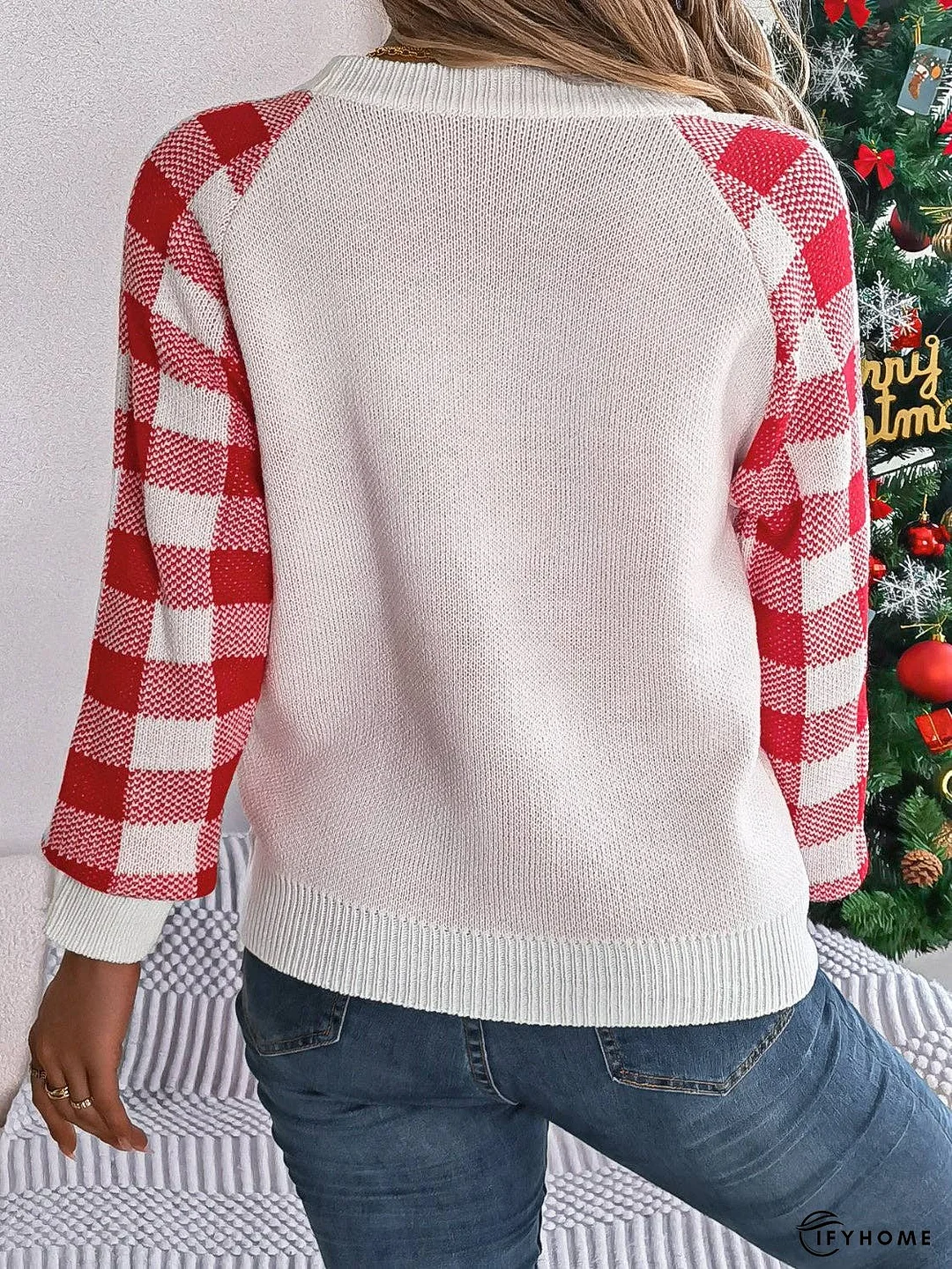 Reindeer Plaid Round Neck Long Sleeve Sweater | IFYHOME