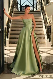 green emerald velvet dress Nox Anabel C1616 Prom Dress - Emerald main image 0