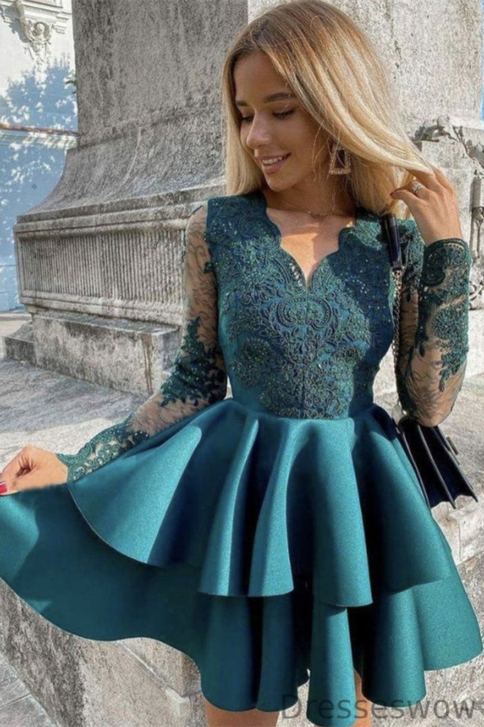 Dresseswow Long Sleeves Short Prom Dress Appliques Homecoming Dresses