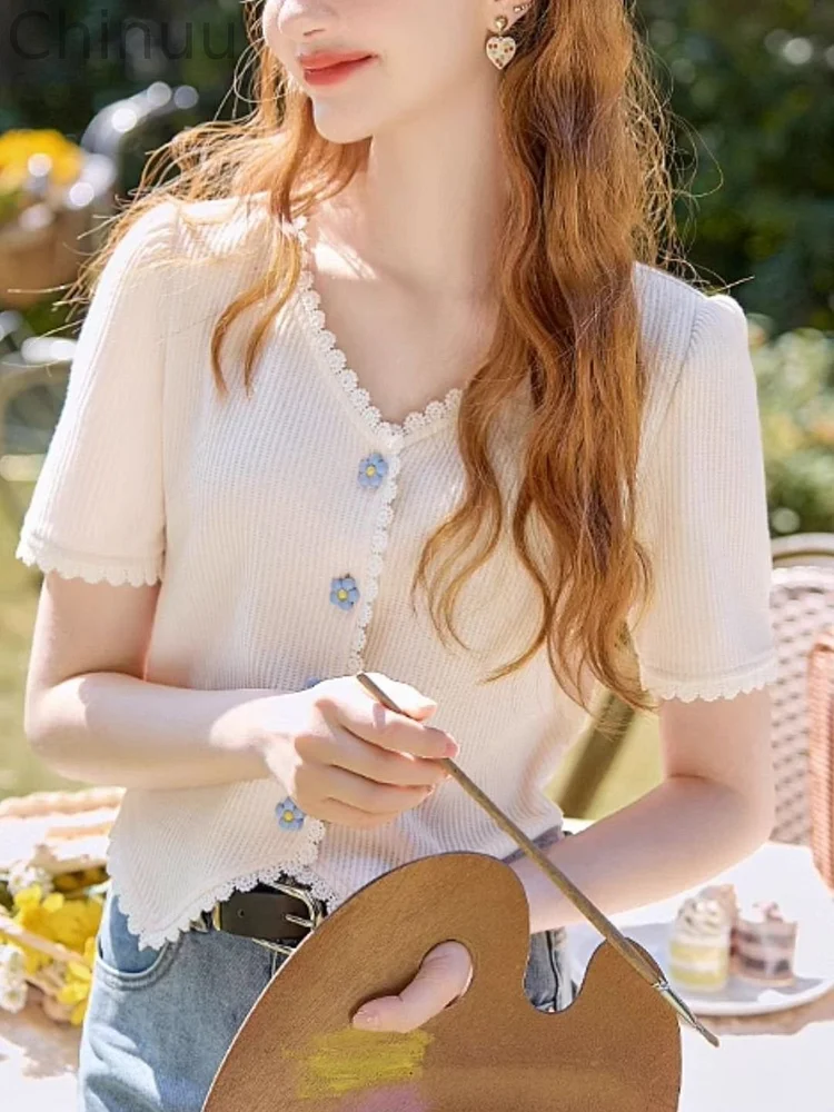 Sweet And Fresh V-neck Knitted T-shirt