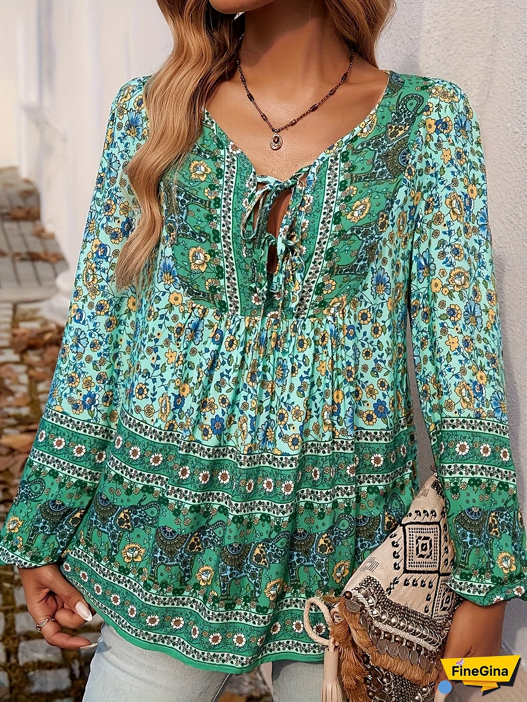 ZAFUL Boho Floral Print Blouse - Women‘s Loose Fit V-Neck Long Sleeve Top - Casual Beach Shirt For Summer & Vacation Wear