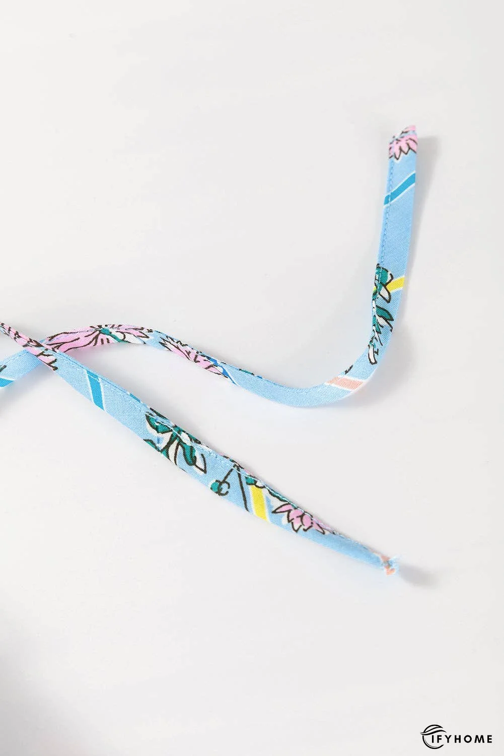 Smocked Floral Print Tie Neck Blouse | IFYHOME