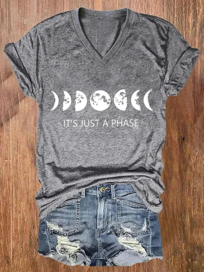 Pupiloves Pupiloves It's Just A Phase Art Casual T-shirt